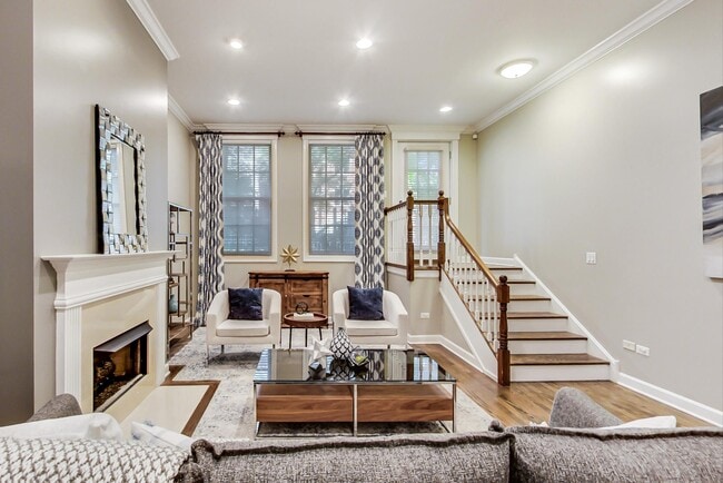 Photo - 3545 N Fremont St Unidad 1SS