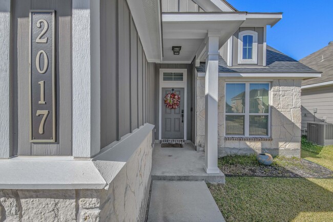 Photo - FEB 2026! Beautiful 3/2 Home w/ Huge Backyard in Edgewater!