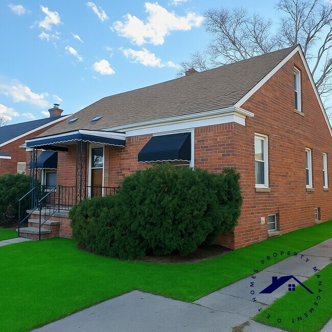 Photo - 19981 Indiana St