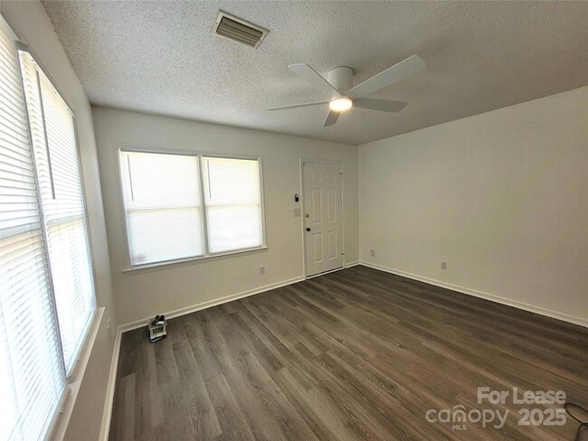 Photo - 102 Brandywine Dr NE Unit D6