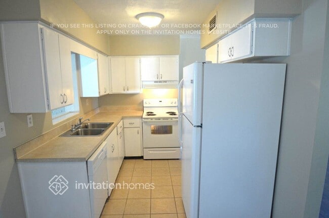 Photo - 1355 Stratford Dr