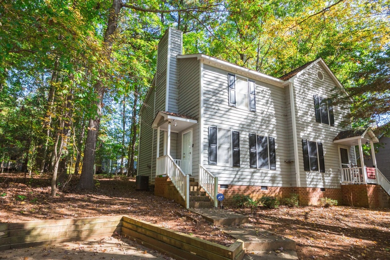 2 bed, 1.5 bath Duplex in American Village... - 2 bed, 1.5 bath Duplex in American Village...