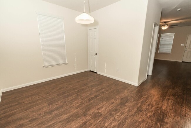 17 Santa Barbara Dr