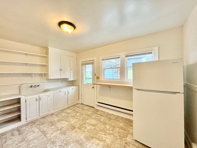 Photo - 914 E Fir St Unidad 916.5