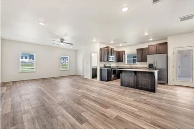 Photo - 778 S Amarillo Ave Unit 778-2