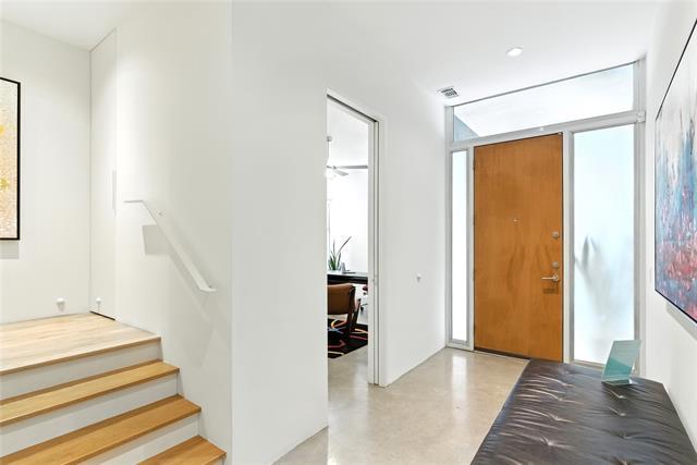 Photo - 2325 Rusk Pl