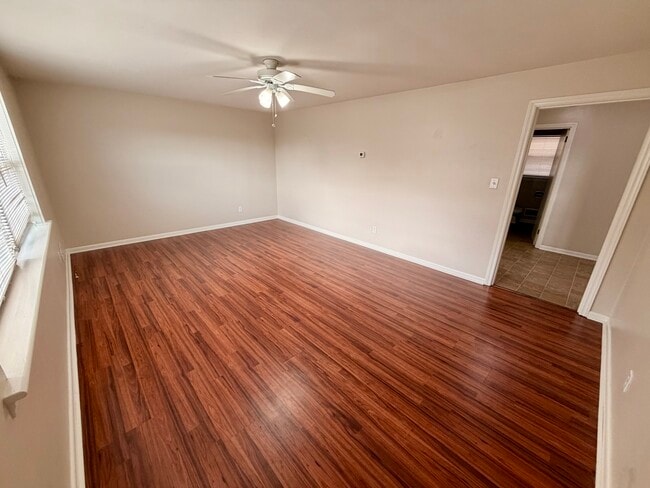 Photo - 2324 5th Ave SW