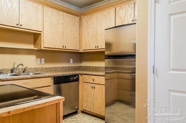 Photo - 7071 Lake Joanne Dr