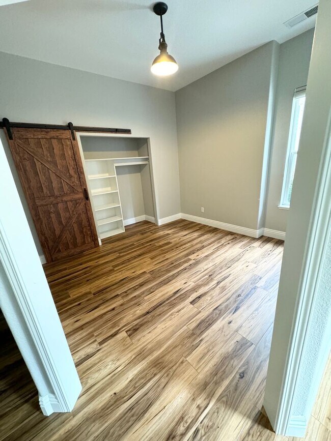 Photo - Beautiful Stylish South Reno Home