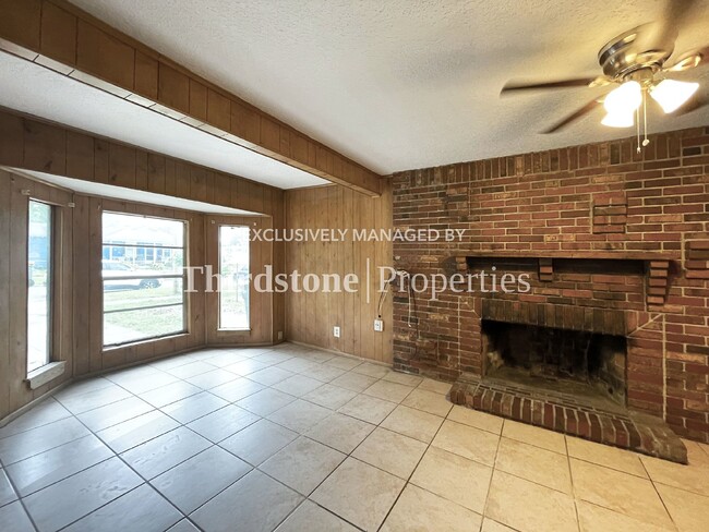 Photo - 2912 W 15th St