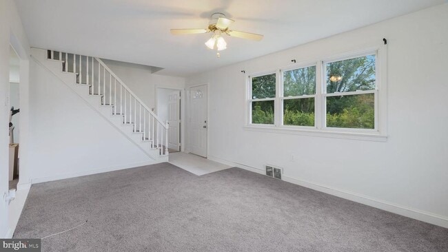 Photo - 421 Avenue C