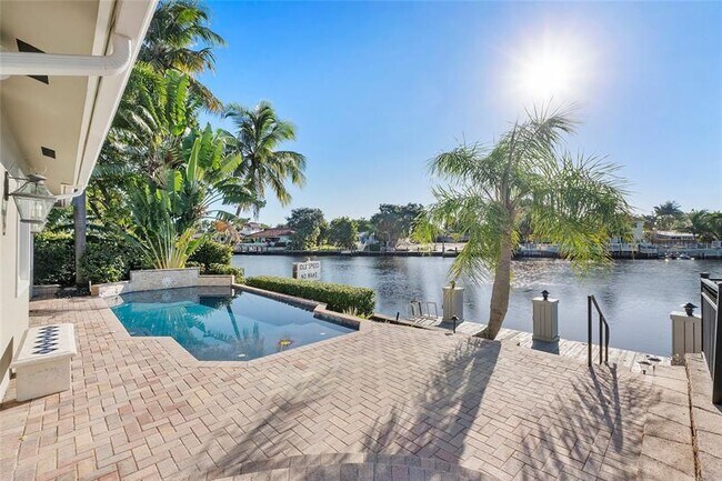 Photo - 2316 NE 20th St