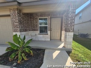 Photo - 345 Middle Grn Lp