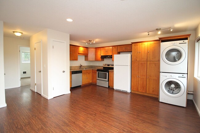 Photo - 4232-4232 SE Cesar Estrada Chavez Blvd Apartamento Unidad 4230