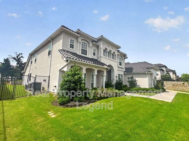 Photo - 809 Jamestown Ln