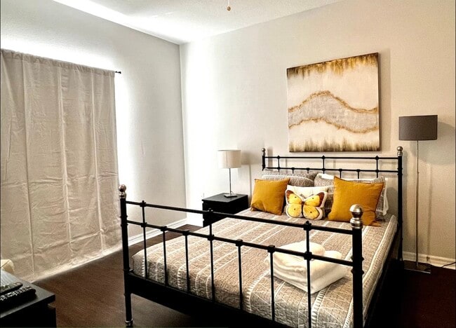 Photo - 5360 Diplomat Ct