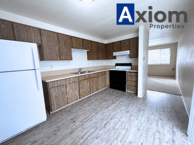 Photo - 395-399 Taft Ave Unit 1