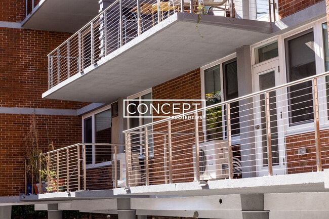 Photo - 334 Harvard St Unit 7