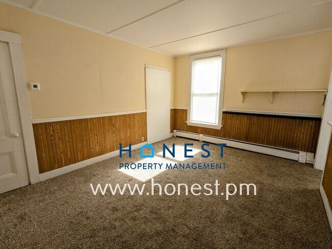 Photo - 122 Benton Ave