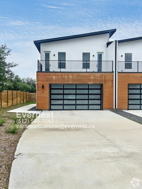 Building Photo - 21505 Boggy Ford Rd Rental