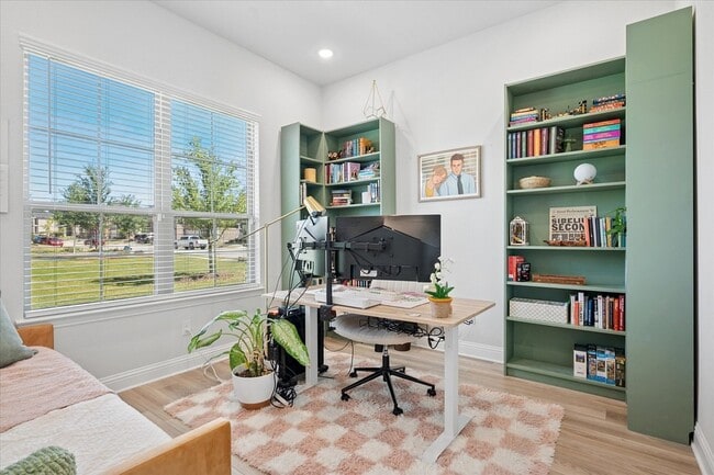 Photo - 7207 Daytona Mews