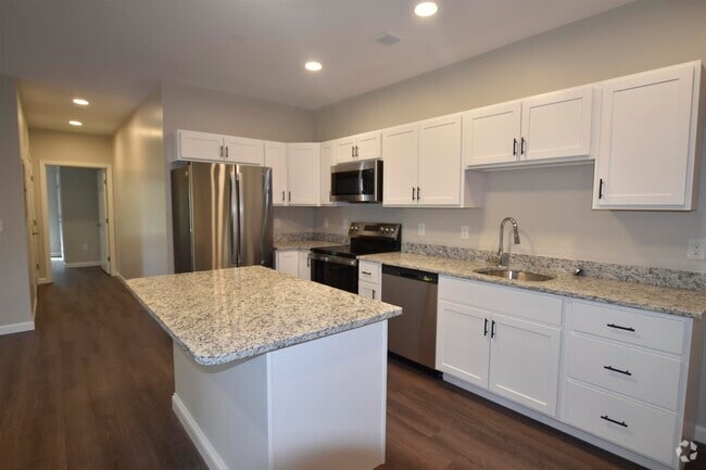 Building Photo - 217 Rockingham Rd Unit 202 Rental