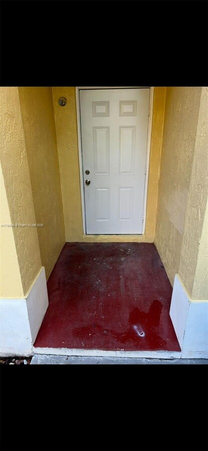Photo - 64 SW 15th Terrace Apartment Unit B