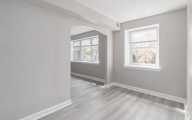 Photo - 1903 Bryn Mawr Ave Unit B2