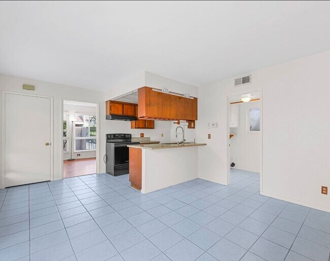 Photo - 10441 Rutgers Way