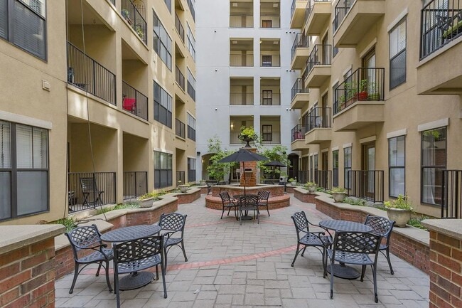 Photo - Urban Living at Bristol on Broadway – Walk to Vanderbilt, Studio Unit with Washer/Dryer, Assigned...