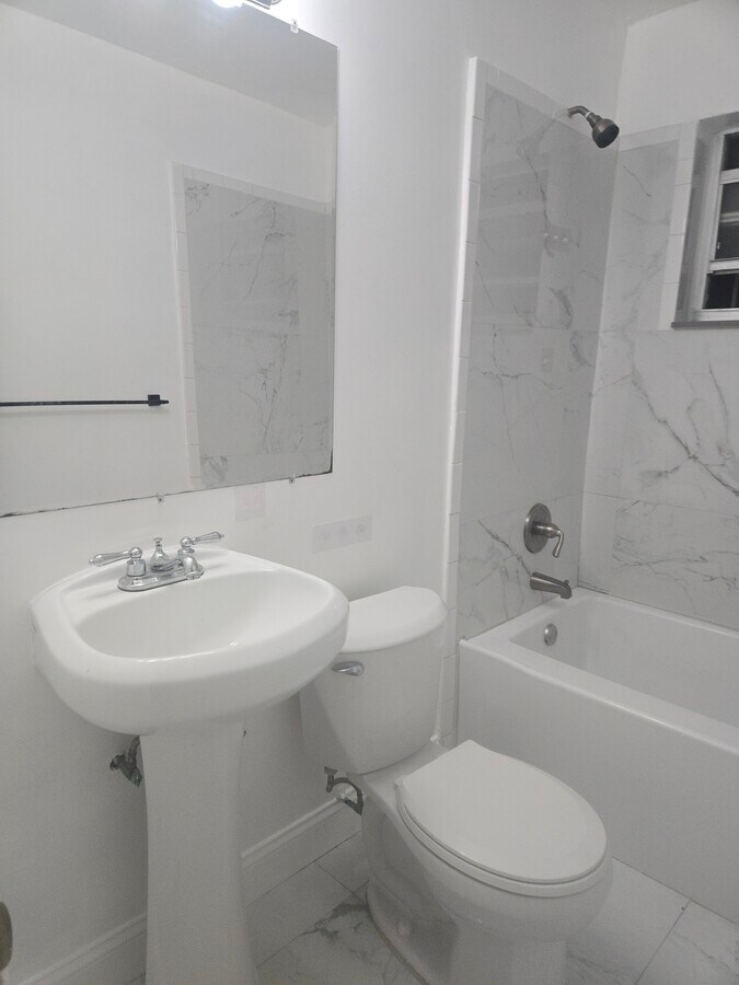 Photo - 3401 NW 170th St