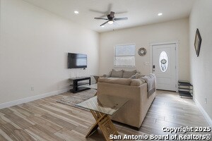 567 Hummingbird Hill