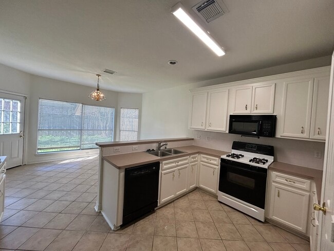 Photo - 1419 Miller Ave