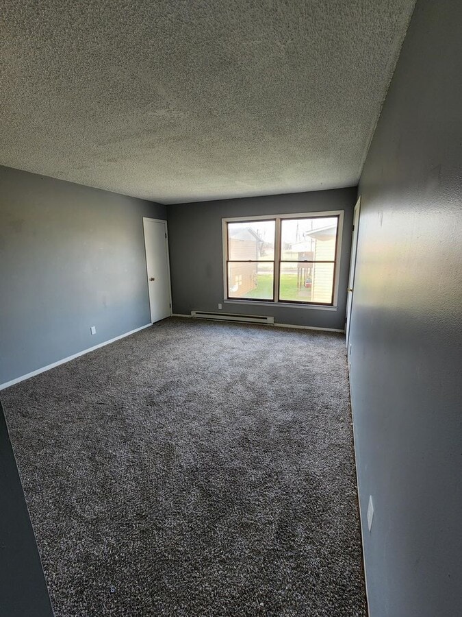 Photo - 1501 S Division St Unidad #2