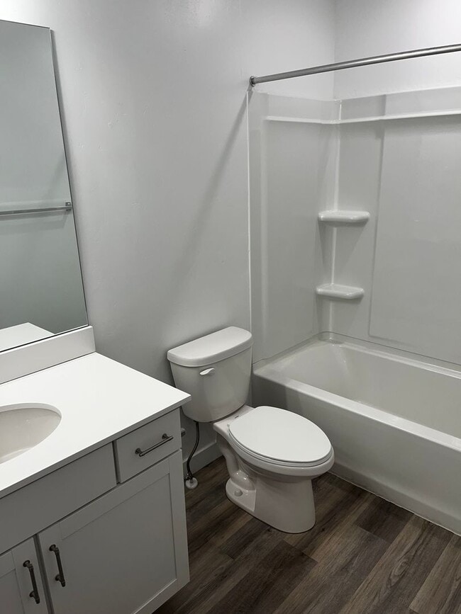 Photo - Beautiful Row End Townhouse