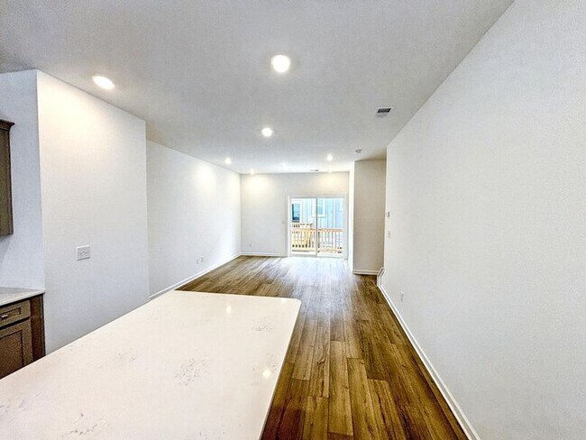 Photo - 4134 Tillie Cir