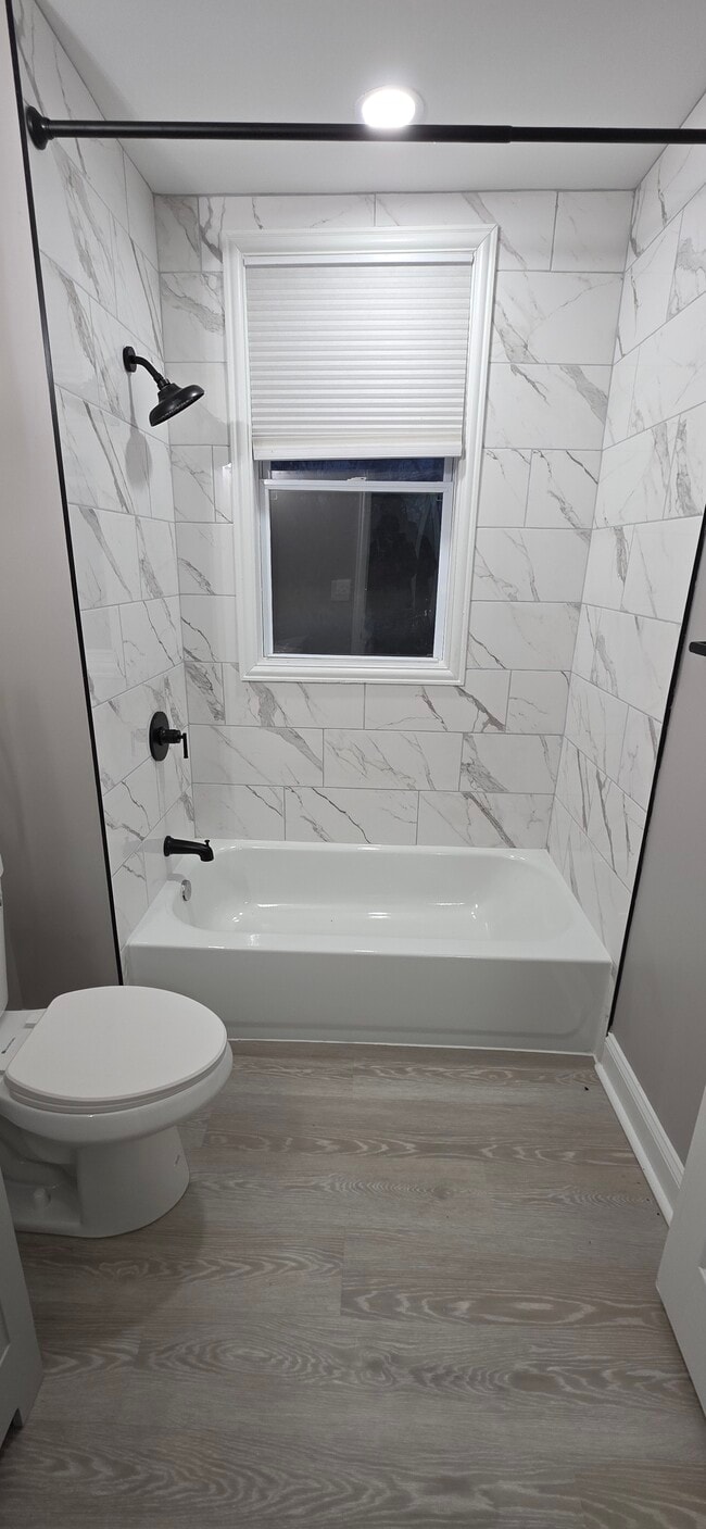 Photo - 2461 Shirley Ave