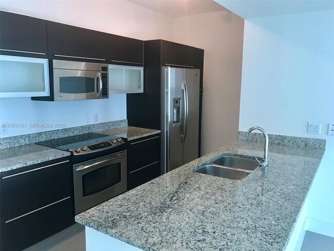 Photo - 950 Brickell Bay Dr Unit 1701