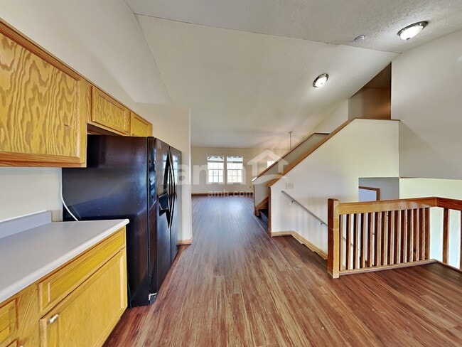 Photo - 5448 Longworth Dr