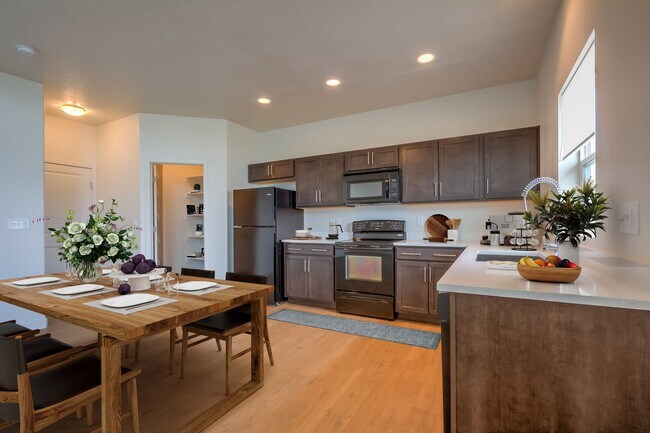 Photo - Rockwell Village