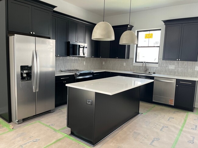 Photo - W61N451 Washington Ave Unit 1