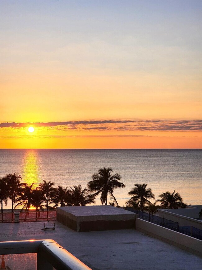 Photo - 1000 S Ocean Blvd Unidad 6F