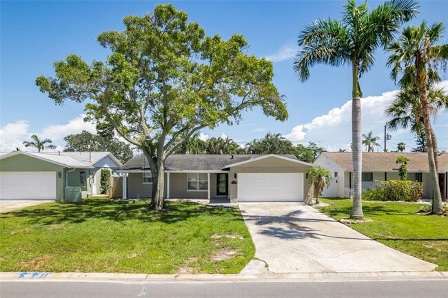 Building Photo - 2026 Bayou Grande Blvd NE Rental