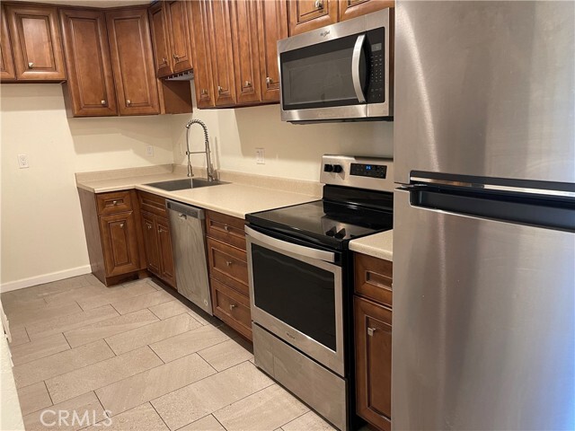 Photo - 2812 N Auburn Ct Unit F104