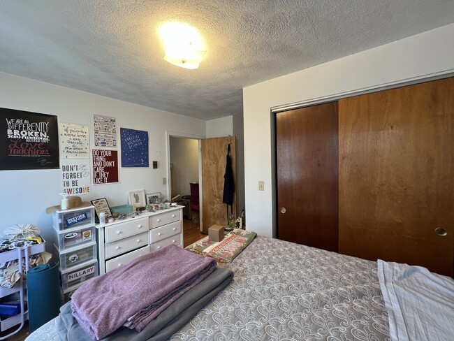 Photo - 217 Holland St Unit 3