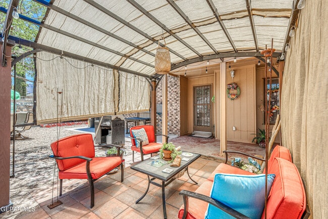 Photo - 7333 Golden Hawk Dr