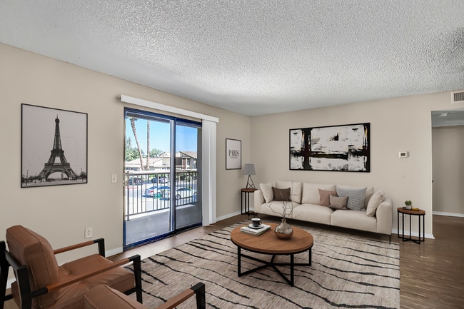 27443-2b_1.jpg - Cielo Vista Apartments