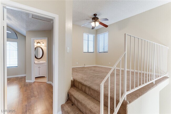 Photo - 5037 Souza Dr