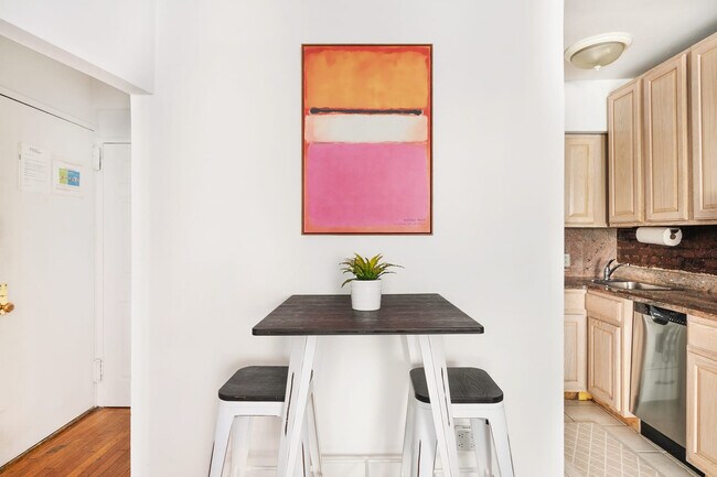 Photo - 350 E 19th St Unit FL2-ID1021924P