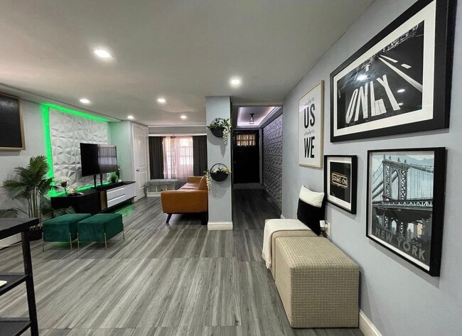 Photo - 16814 144th Rd Unit Floor 1